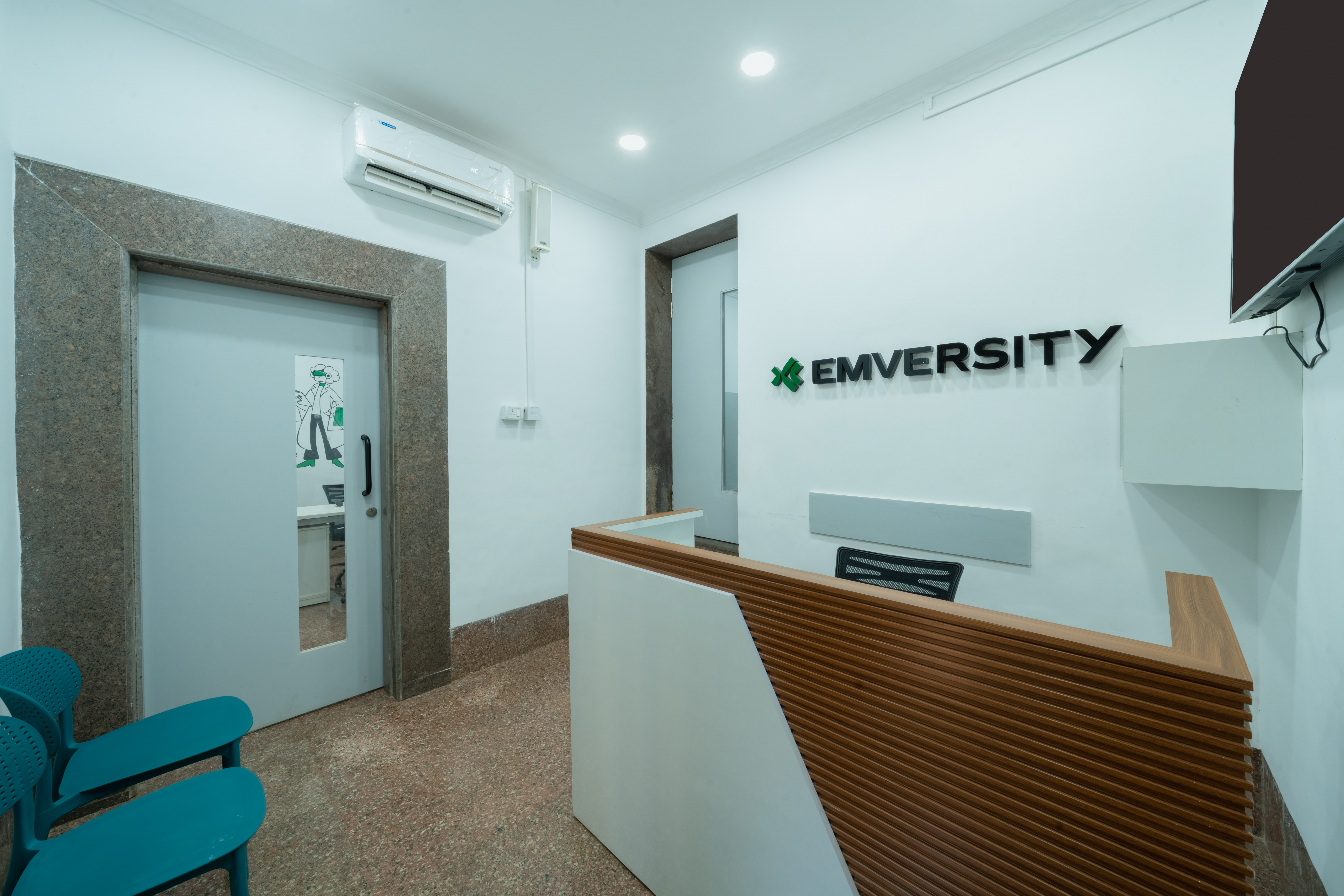 Emversity — editorial photo 2